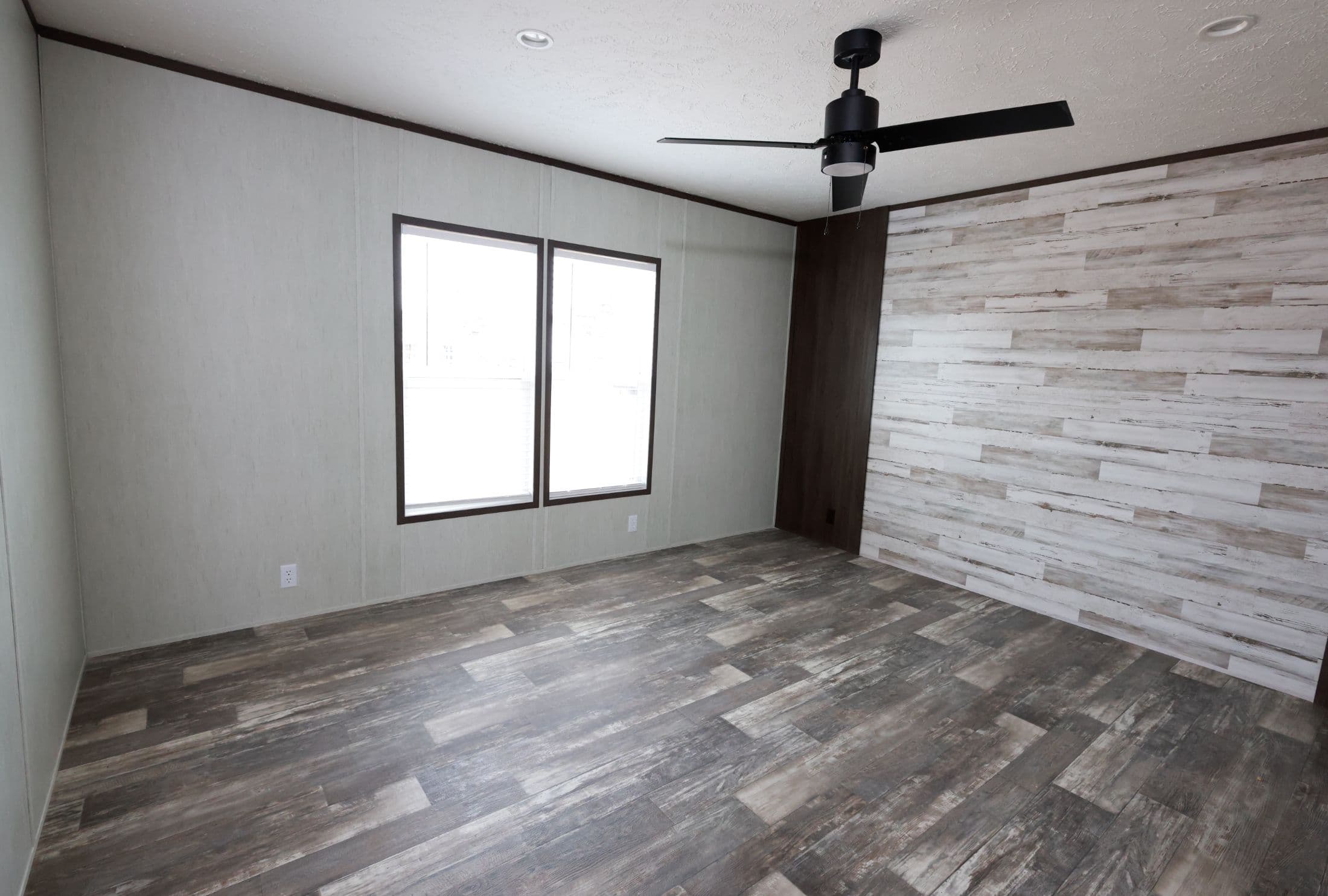 Magnolia bedroom home features