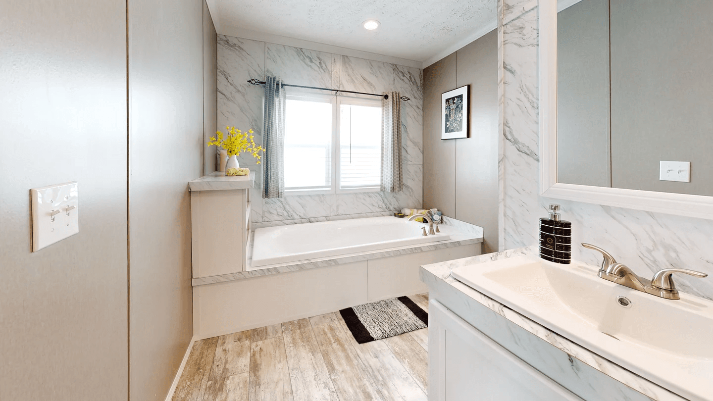 Cascade bathroom home features