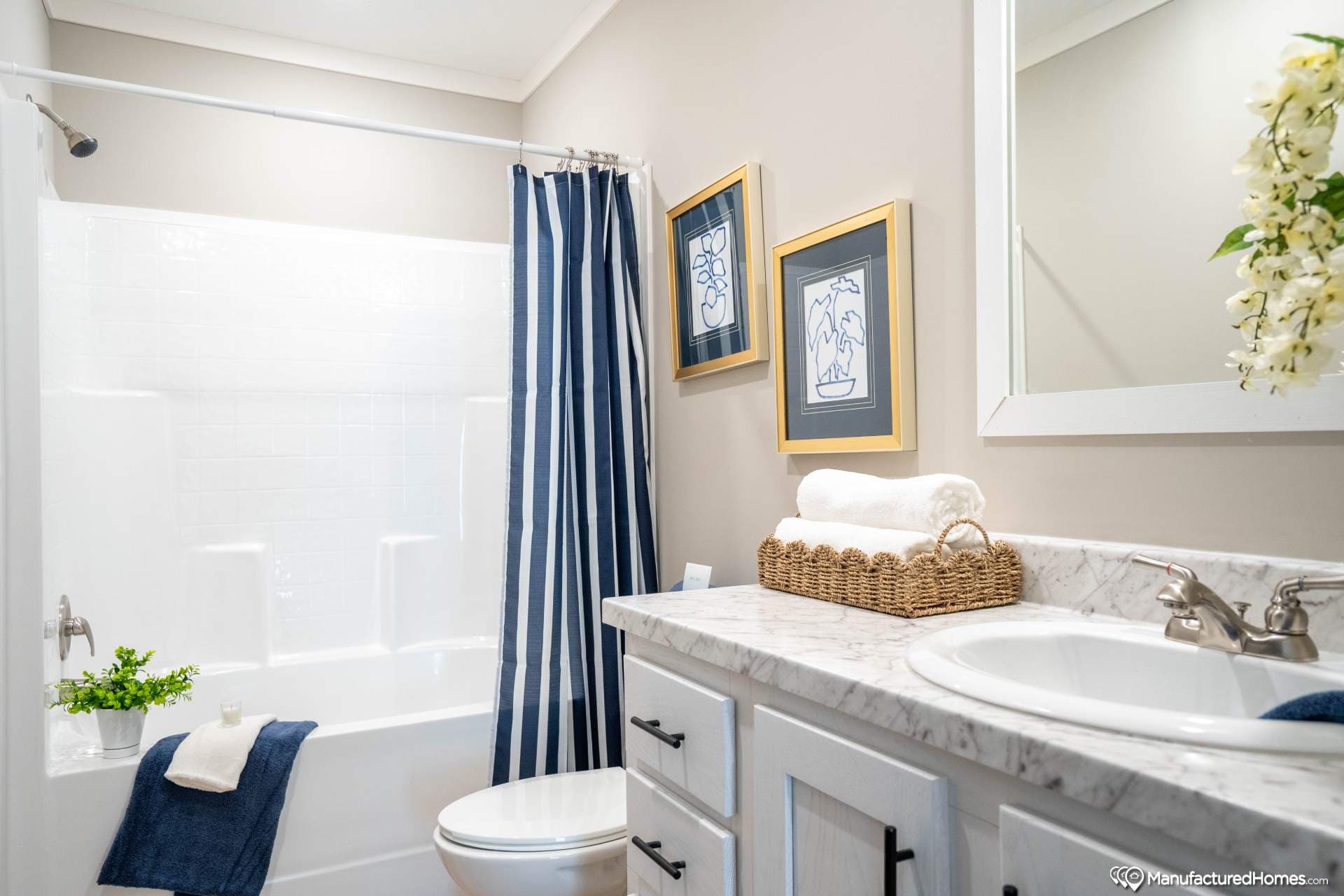 Shades creek bathroom home features