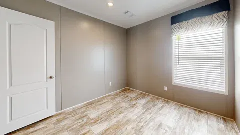 Major bedroom home features