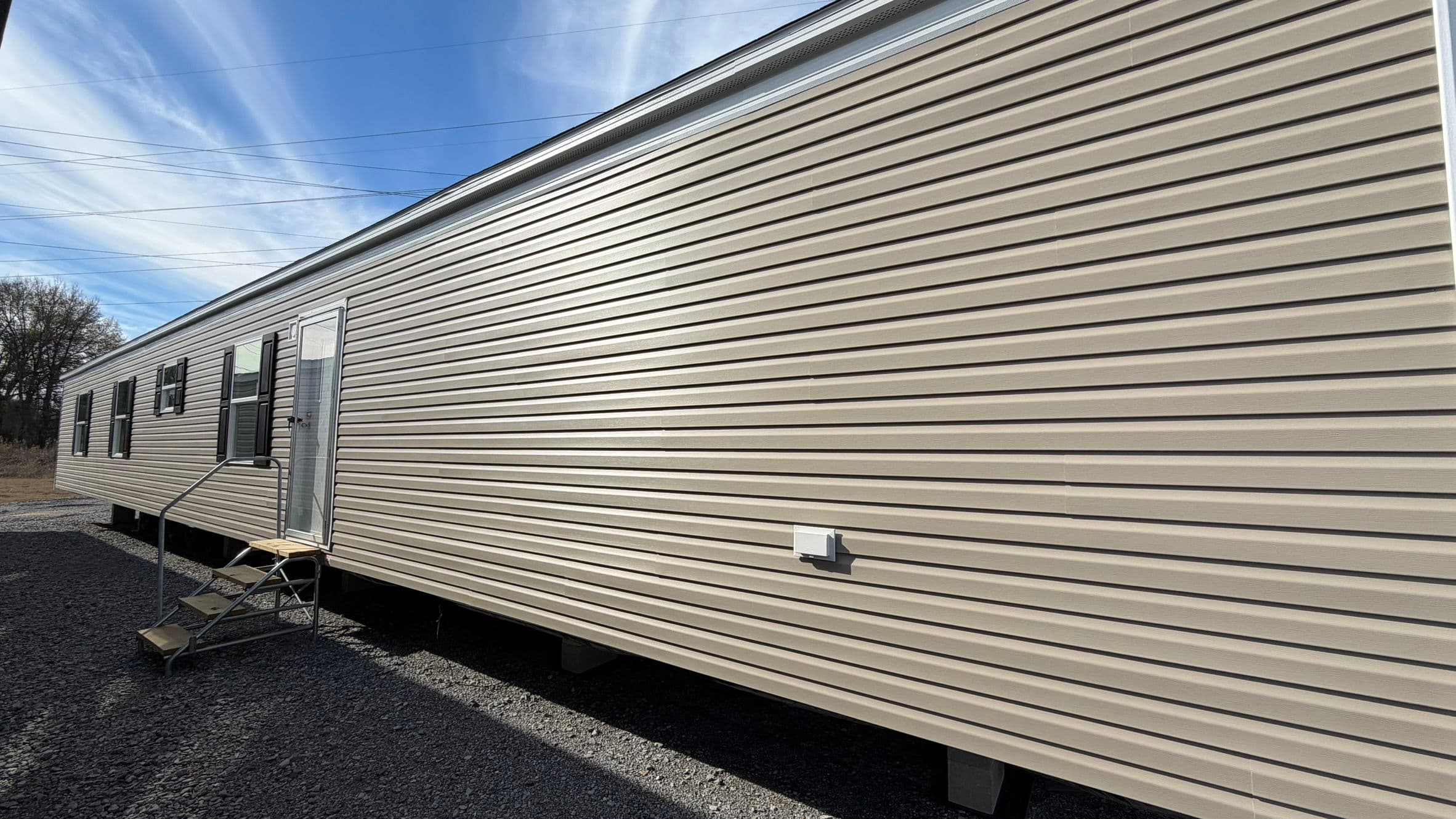 Aspen elevation and exterior home features