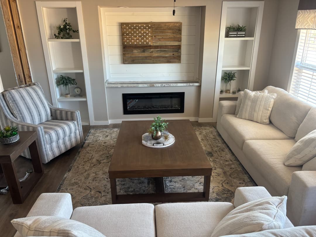 The jefferson interior home features