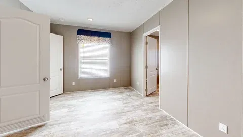 Major bedroom home features