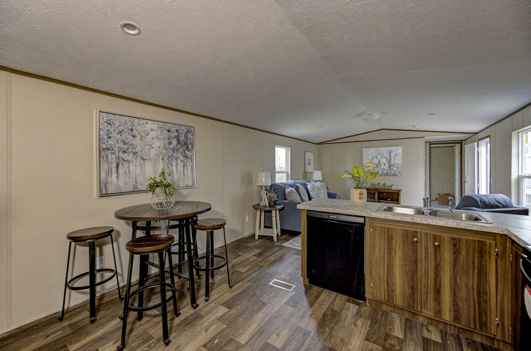 Bliss kitchen home features