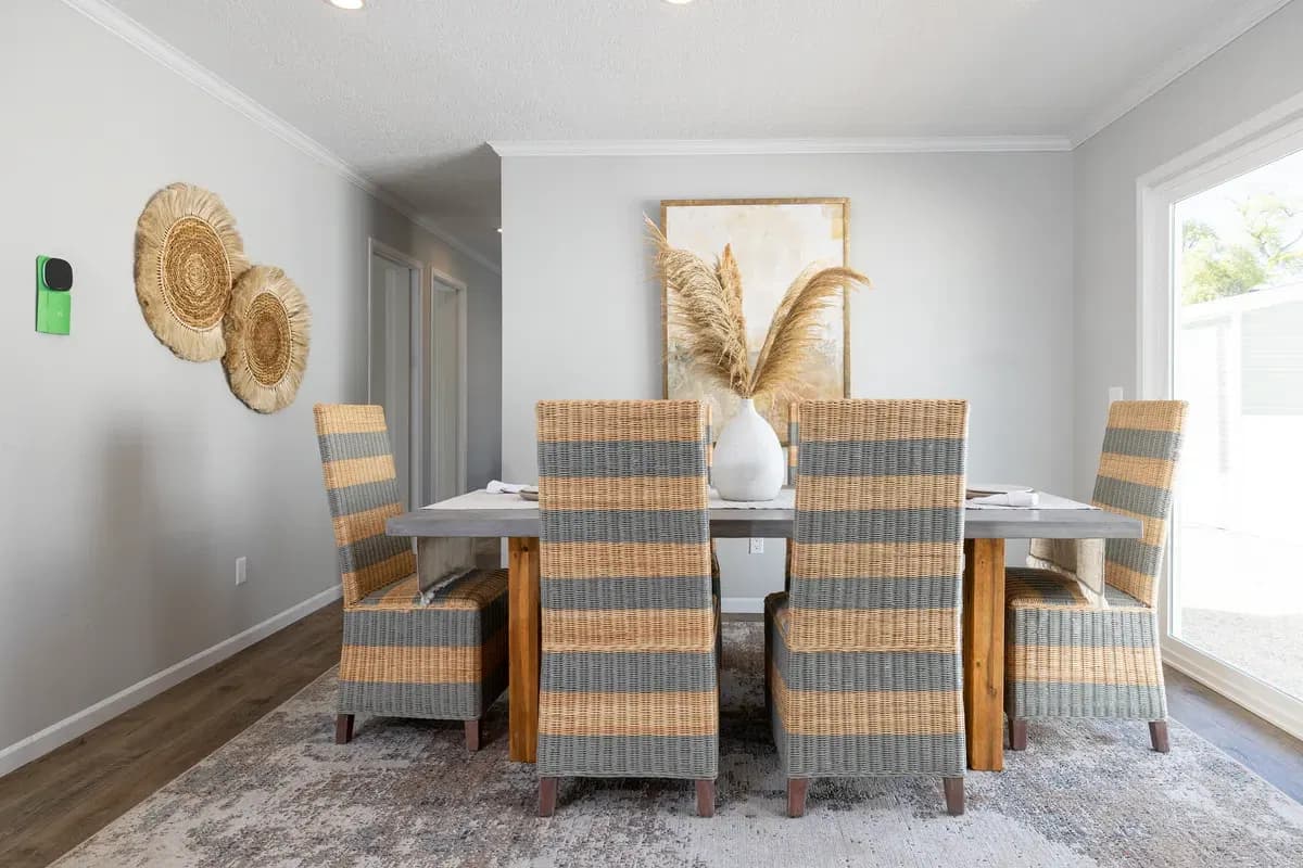 The jefferson interior home features