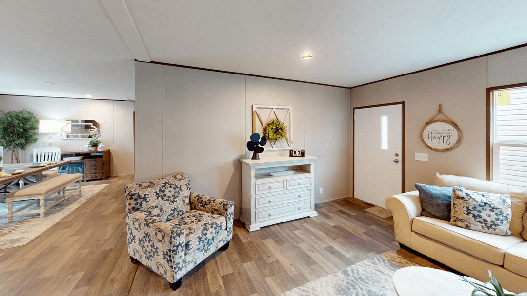 Oak  interior home features