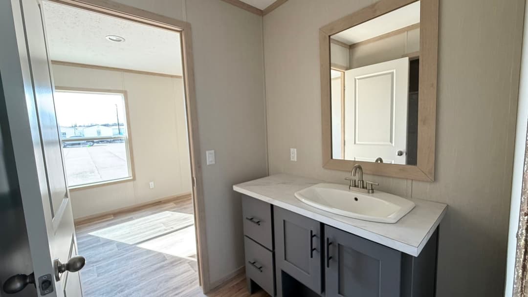 Summit bathroom home features