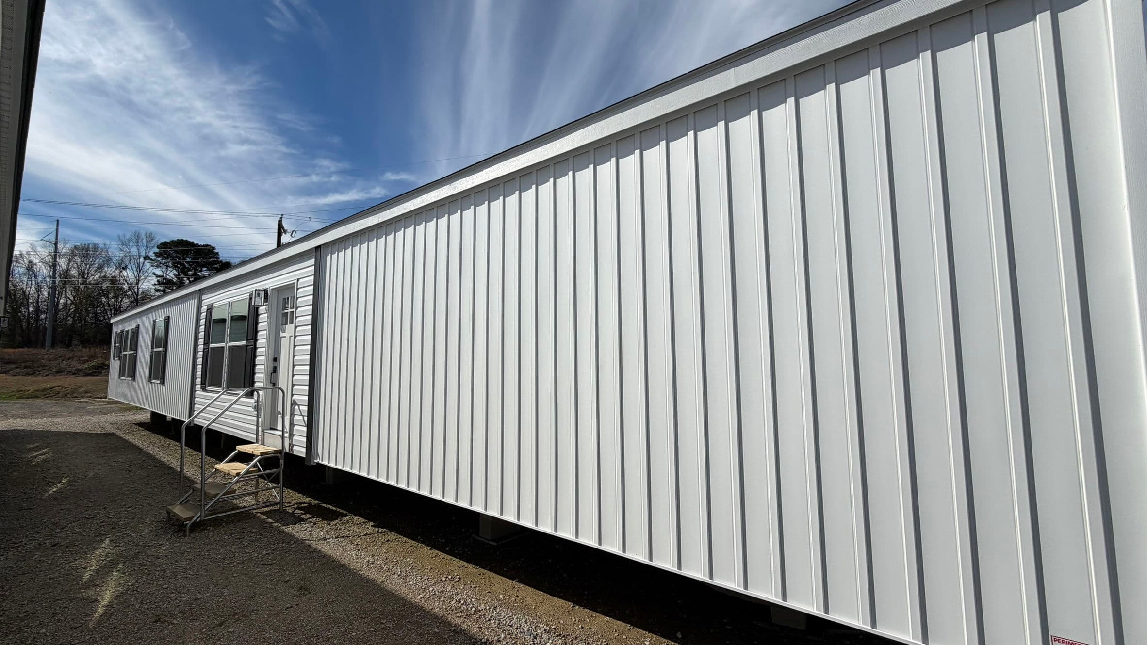 Hudson elevation and exterior home features