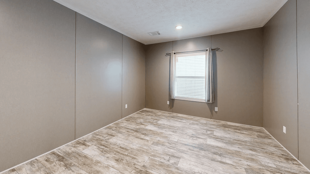 Cascade bedroom home features