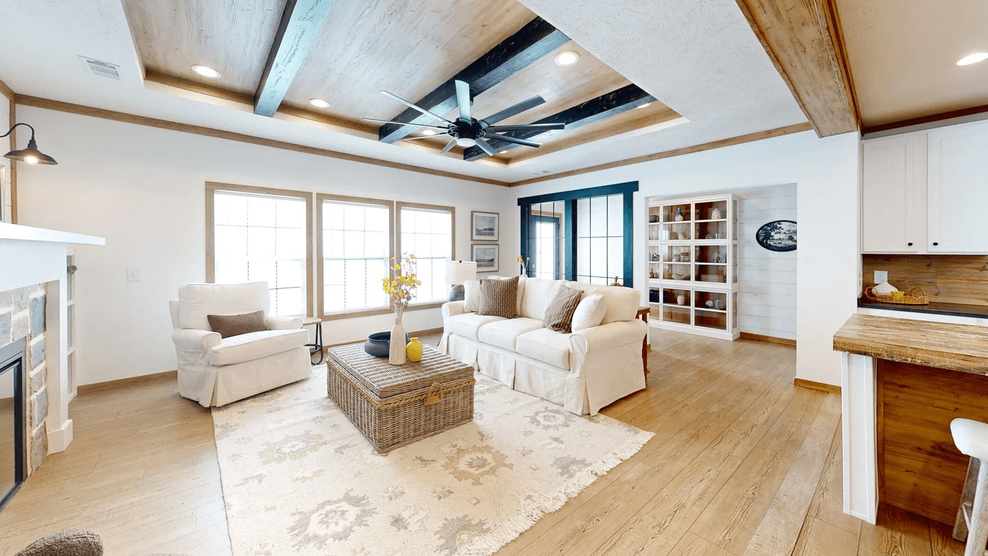 The reed (biloxi) interior home features