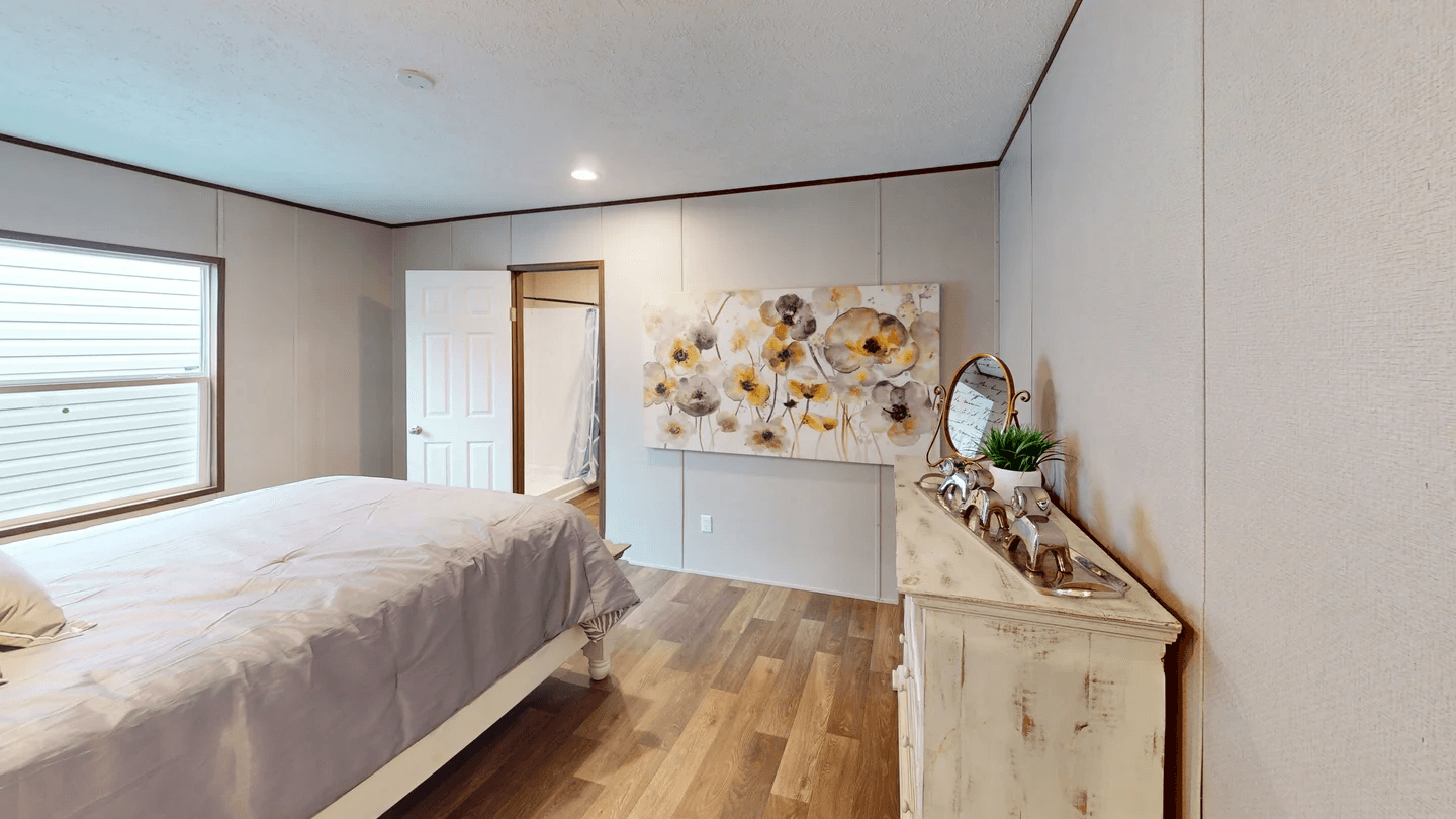Tru birch bedroom home features