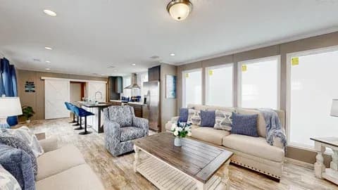 Major hero and interior home features