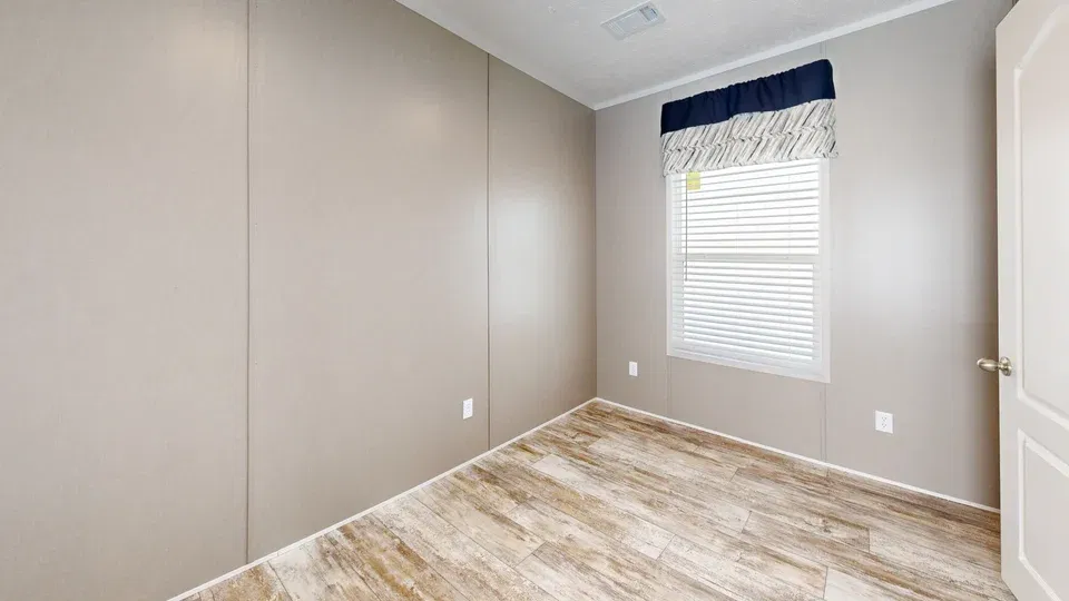 Major bedroom home features