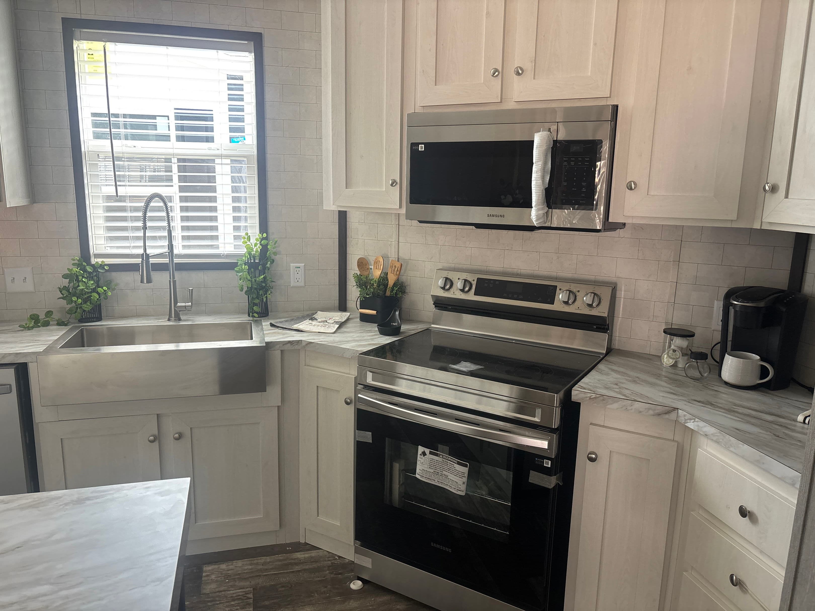 The bayside kitchen home features