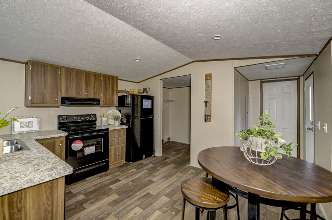 Bliss kitchen home features