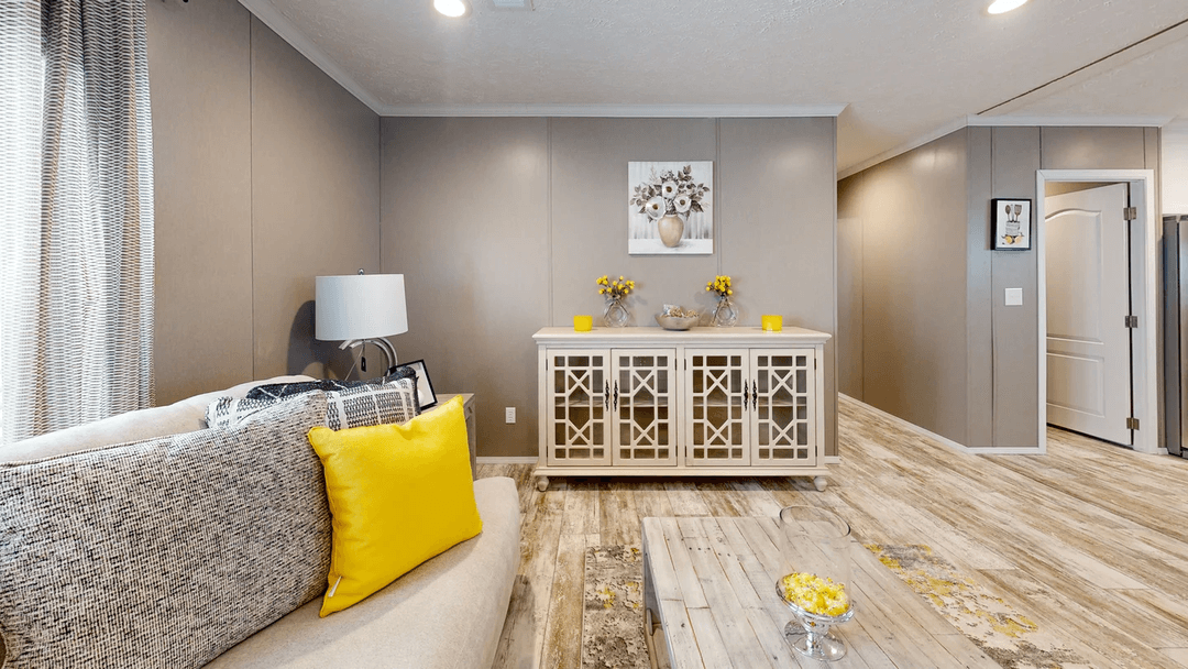 Cascade interior home features