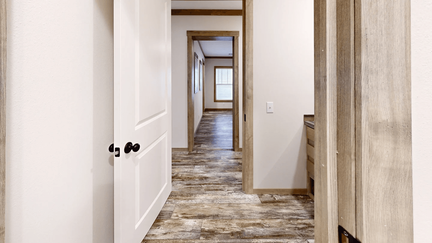 Boujee premier (biloxi) interior home features