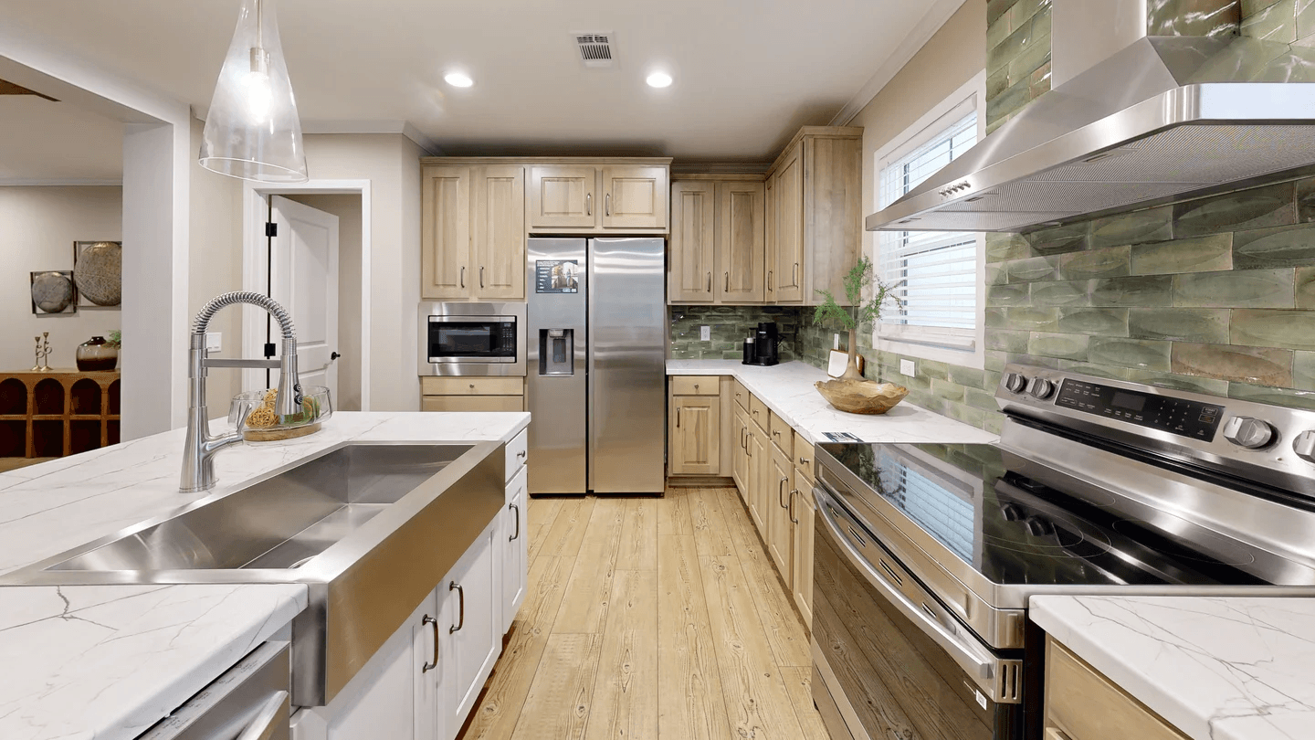 Mclemore ( biloxi) kitchen home features