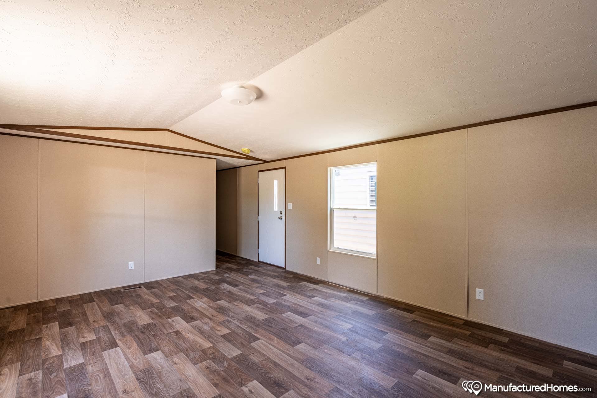 Glory interior home features