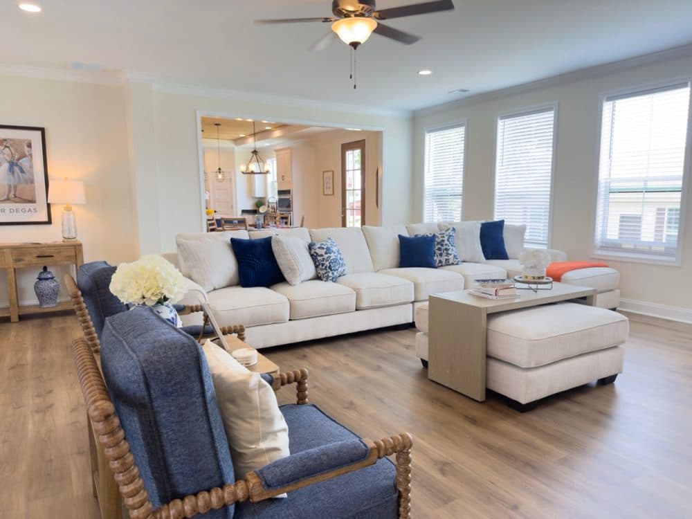 The riverwalk interior home features