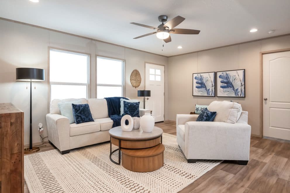 Desoto interior home features