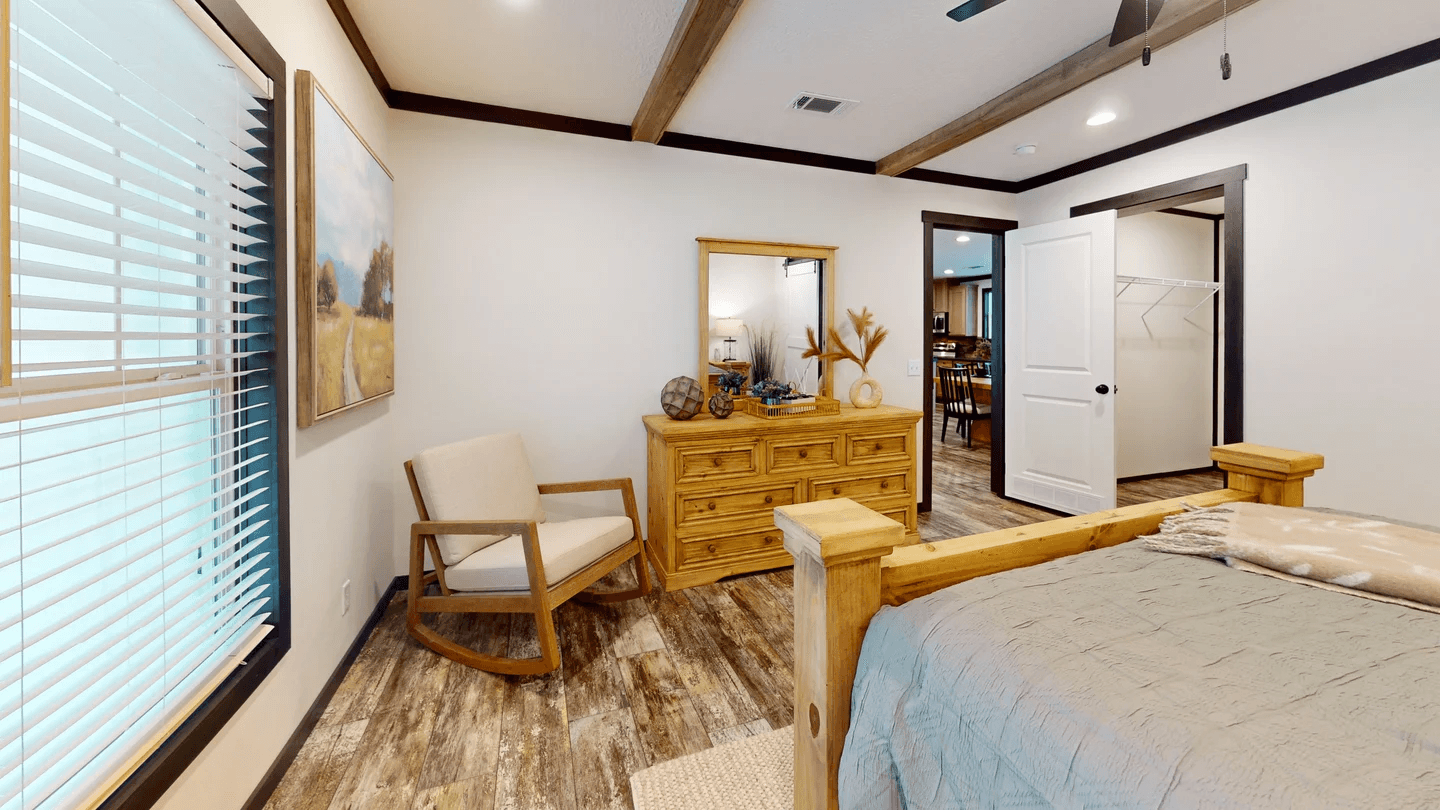 Boujee lux bedroom home features