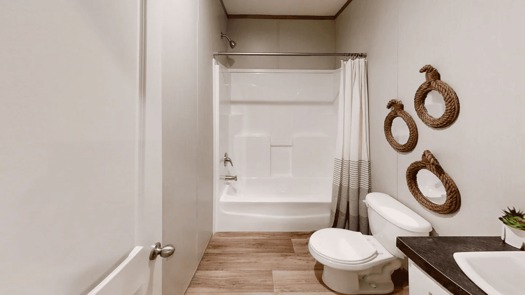 Aspire bathroom home features