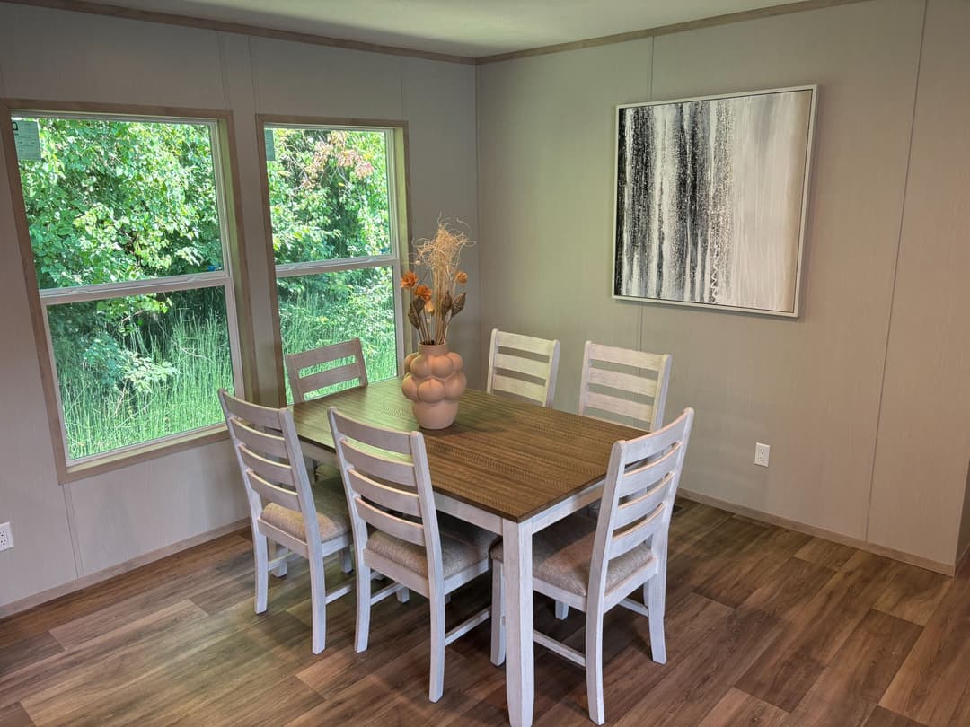 Crockett kitchen home features