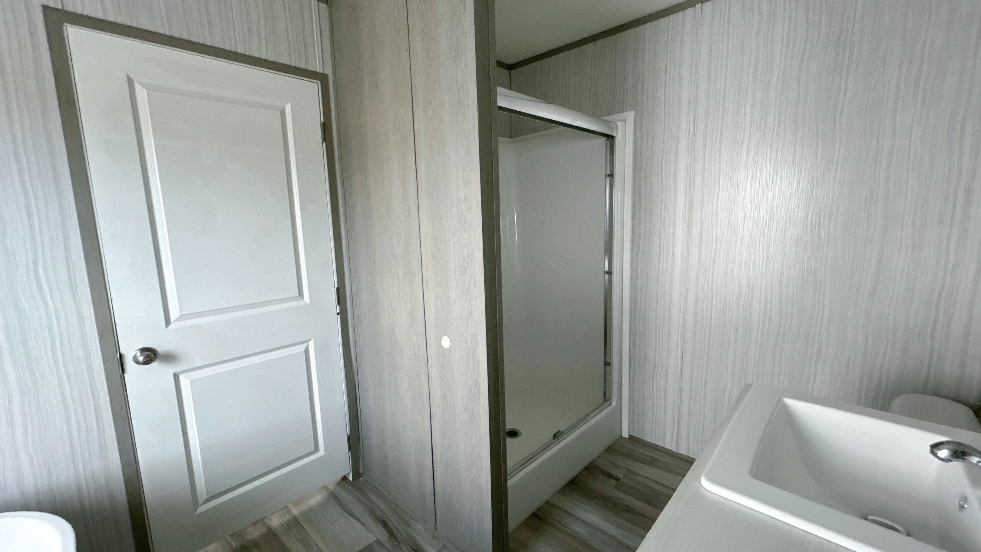 Pantry house bathroom home features