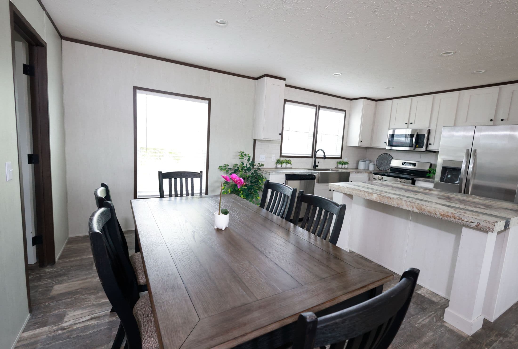 Magnolia kitchen home features