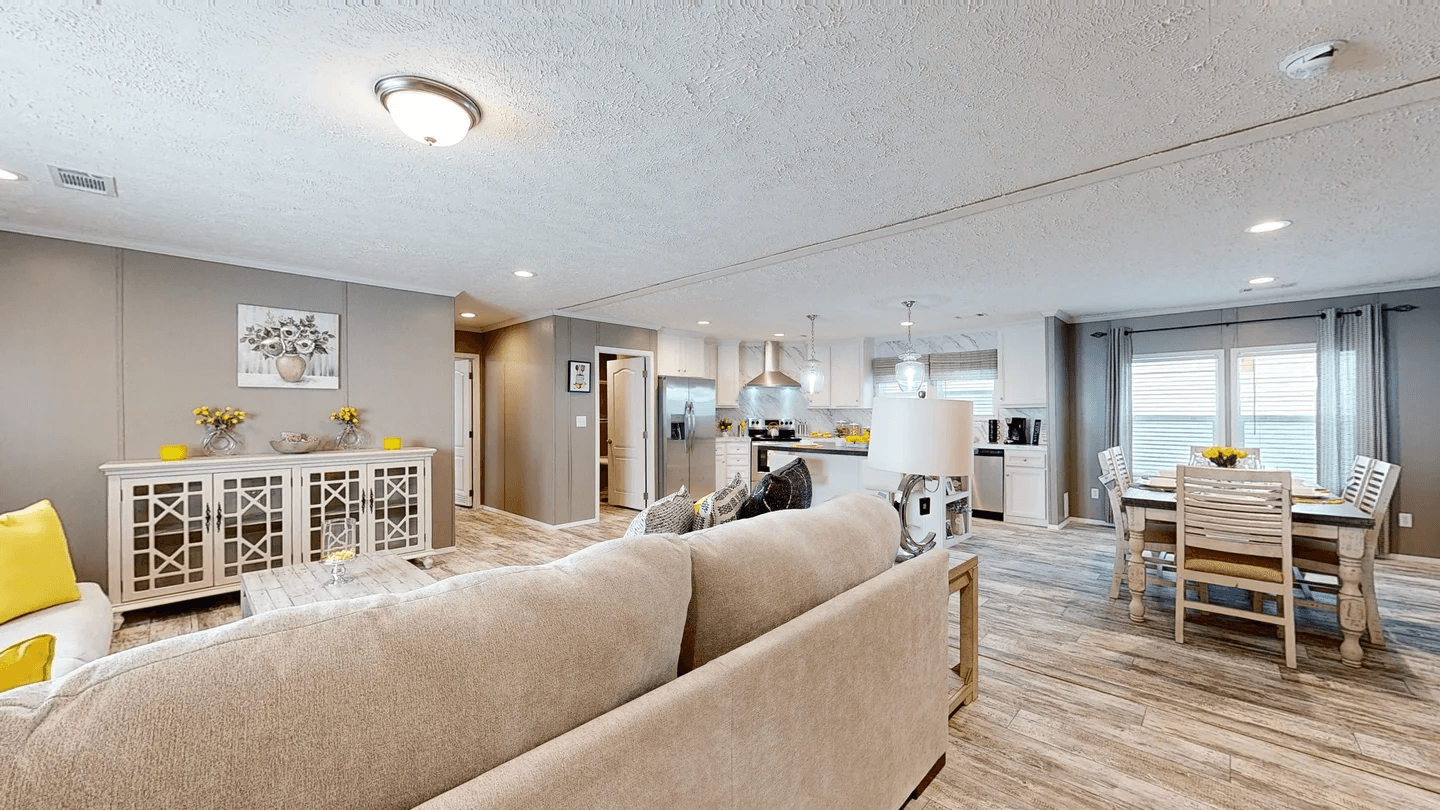 Cascade interior home features