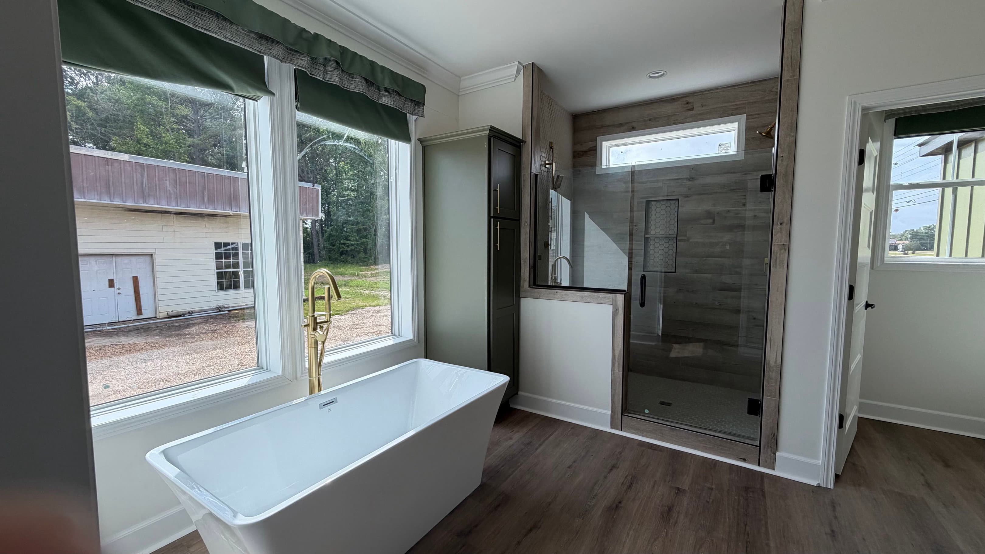 Nandina 3.0 bathroom home features