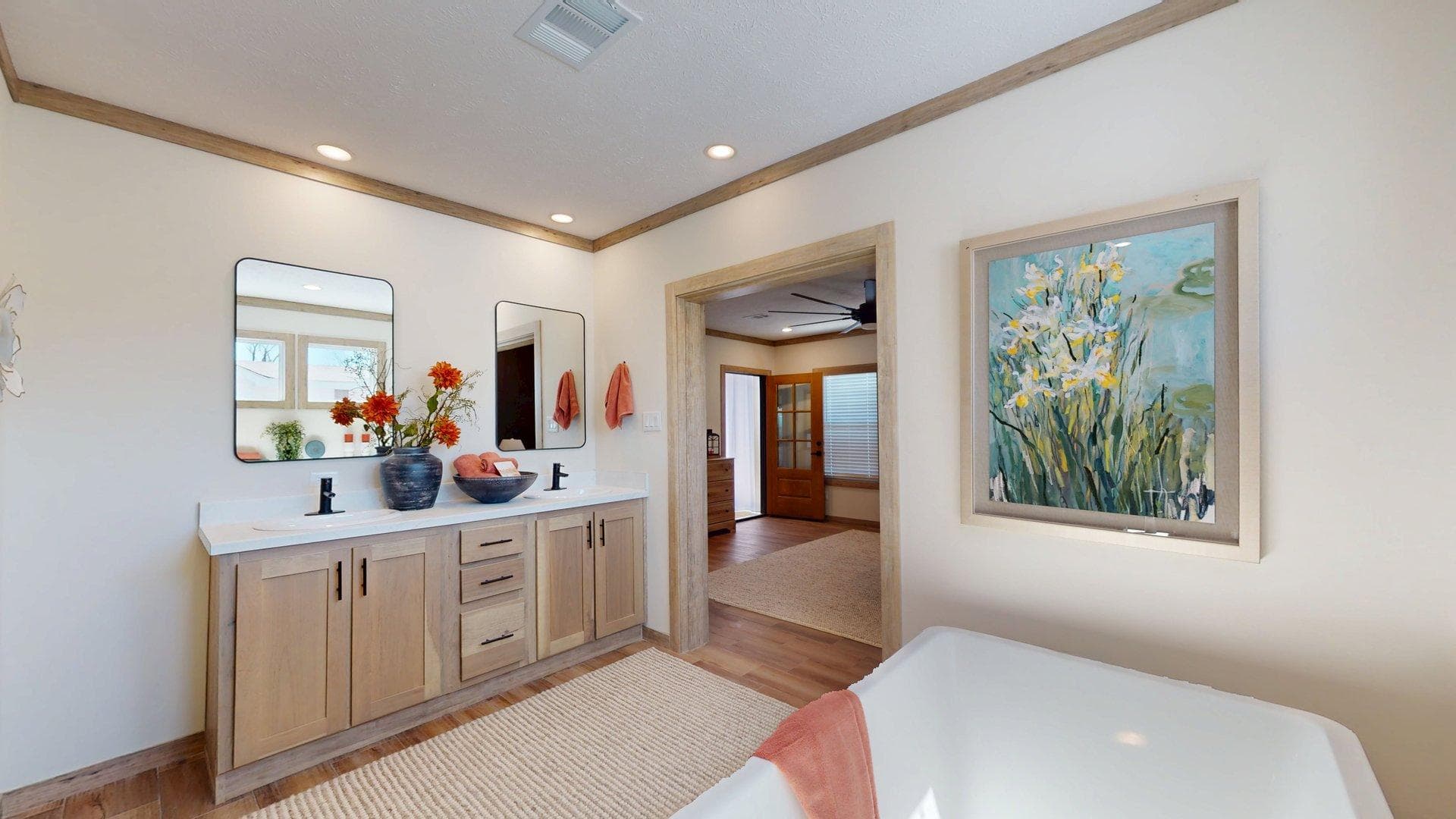 Mountain laurel (biloxi) bedroom home features