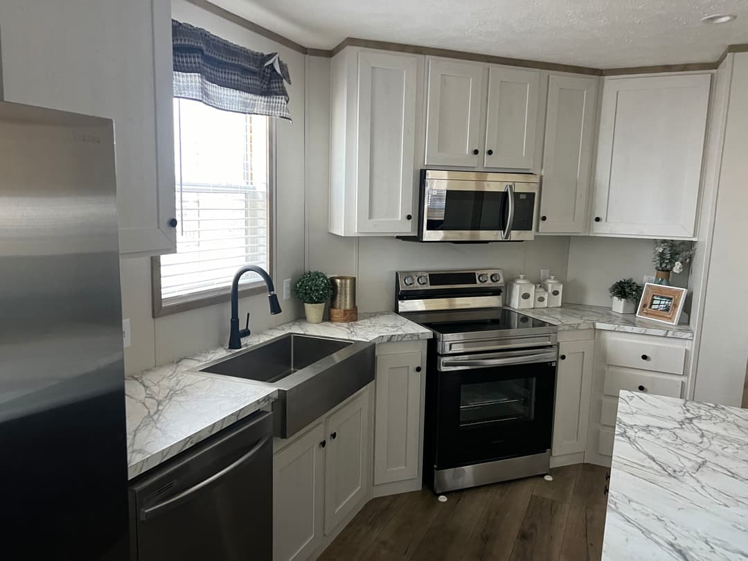 The bayside kitchen home features