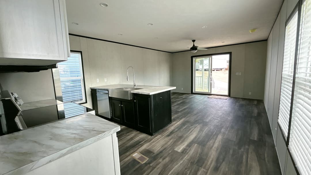 Lodge ii  interior home features