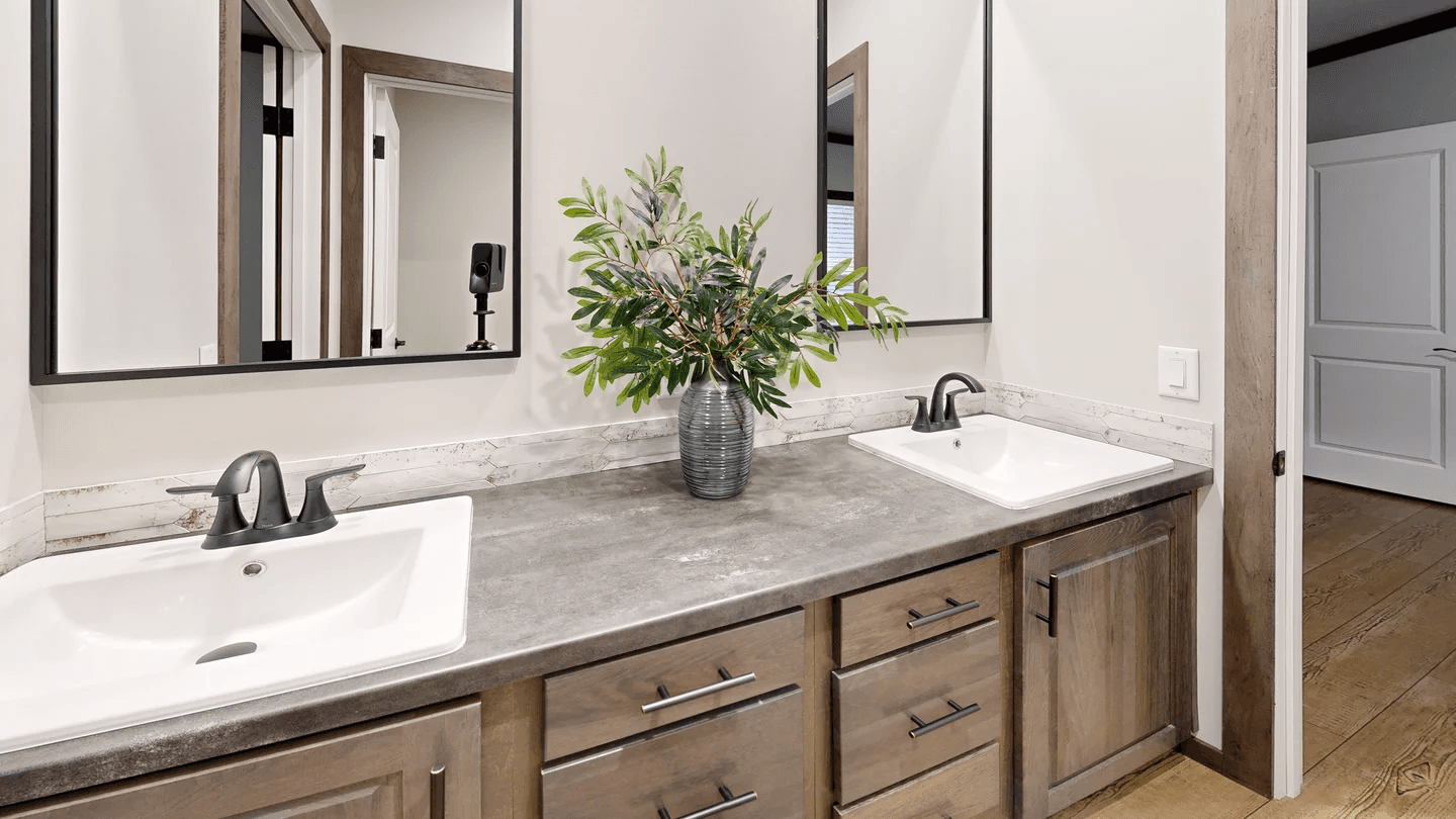 The keep (biloxi) bathroom home features