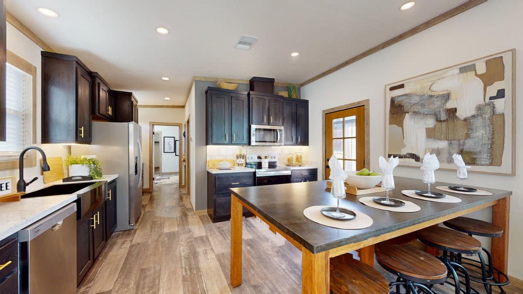 The keystone (biloxi) kitchen home features