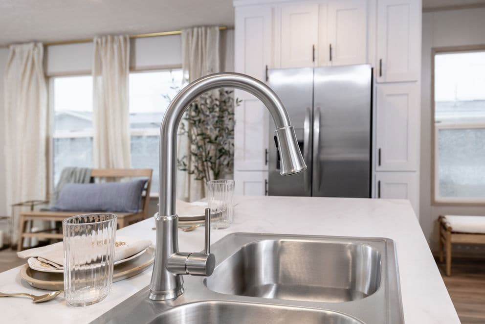 Magellan kitchen home features