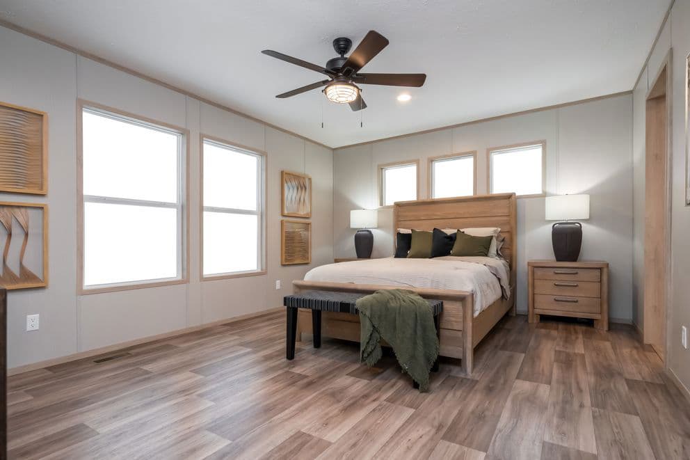 Crockett bedroom home features