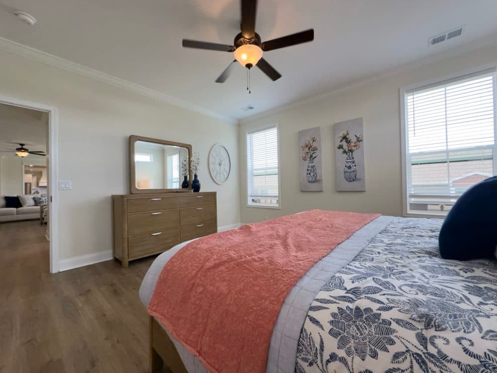 The riverwalk bedroom home features