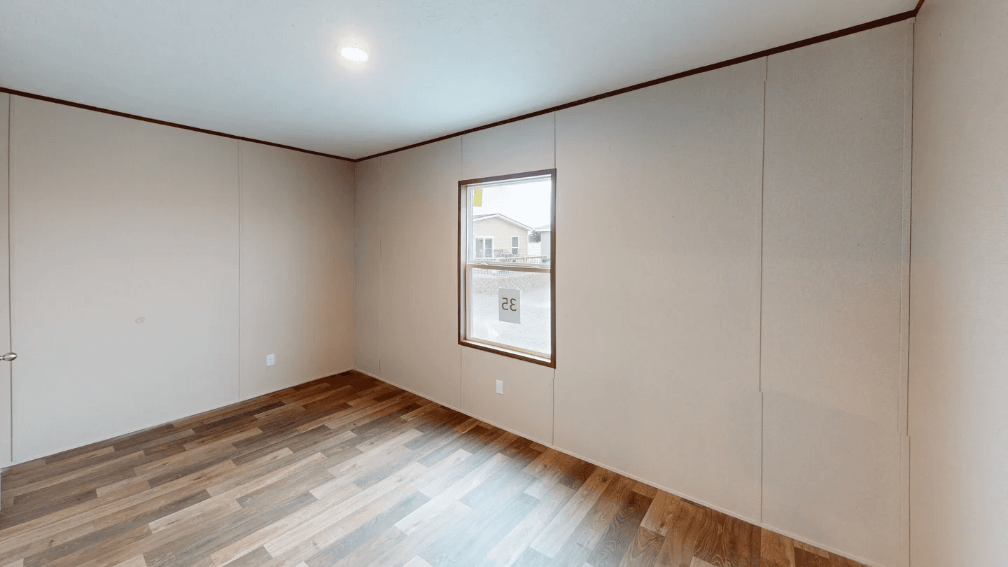 Aspen bedroom home features
